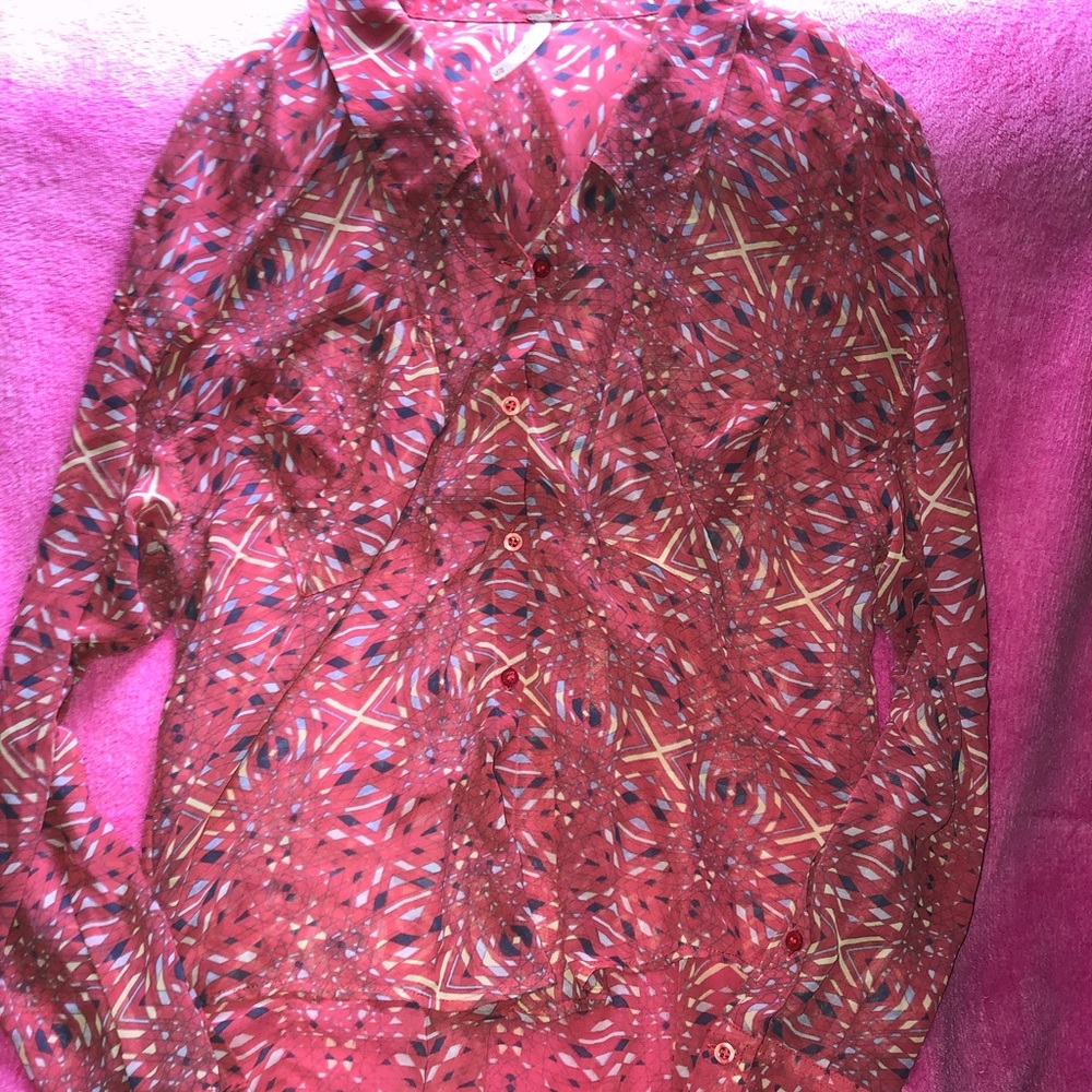 Free People Red Geometric Elegant Shirt ❤️